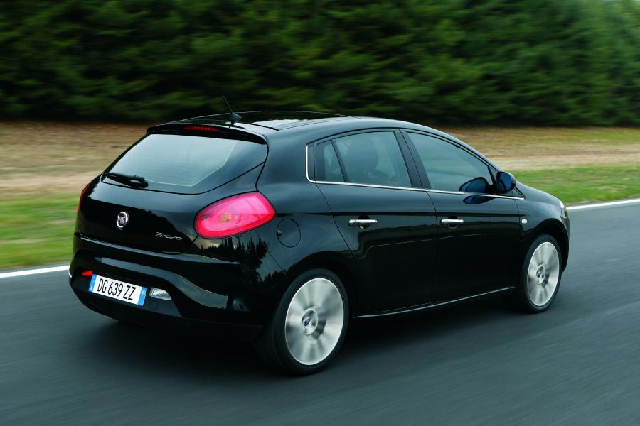  Fiat Bravo 1.6 Multijet 2008 года  (фото 13 из 15)